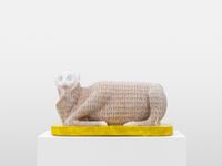 Schaap genaamd Bedotte - Un Mouton Nommé Bedotte - A Sheep Called Bedotte by Johan Creten contemporary artwork ceramics