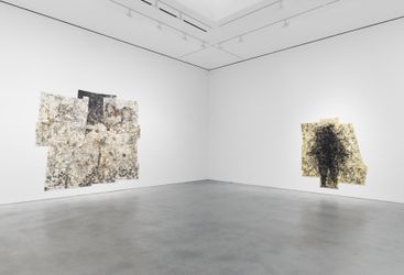 Exhibition view: Jack Whitten, I AM THE OBJECT, Hauser & Wirth, 22nd Street, New York (5 November 2020–23 January 2021). © Jack Whitten Estate. Courtesy the Jack Whitten Estate and Hauser & Wirth. Photo: Thomas Barratt.