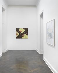 Exhibition view: Thomas Eggerer, Asphalt, Galerie Buchholz, Berlin (27 November 2018–26 January 2019). Courtesy Galerie Buchholz.