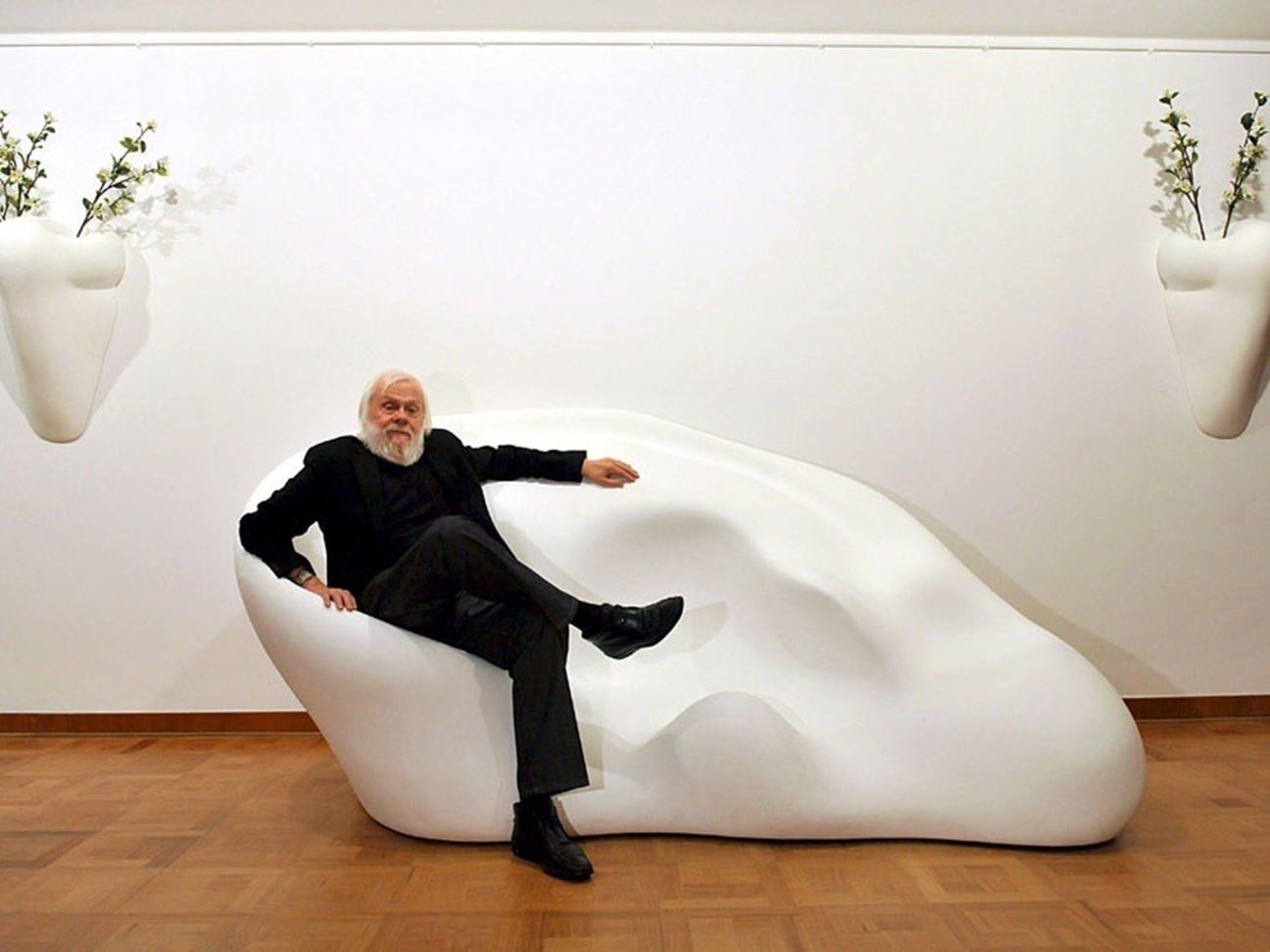 John Baldessari's Enduring Presence | Ocula