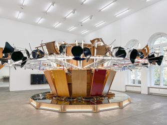 Exhibition view: Reinhard Mucha, Kasse beim Fahrer, Spruth Magers, Berlin (26 November 2022–25 March 2023). Courtesy Spruth Magers.