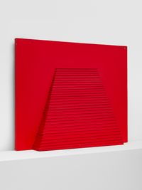 Pyramide avec une bande rouge by Horia Damian contemporary artwork mixed media