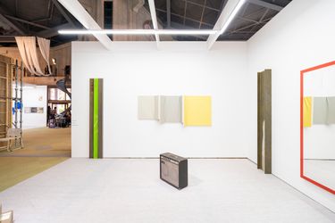 Installation view, artwork, left to right: Kaz Oshiro, Mungo Thomson.