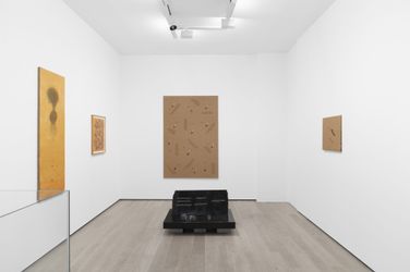 Contemporary art exhibition, Kim Tschang-Yeul, Kim Tschang-Yeul at Almine Rech, Avenue Matignon, Paris, France