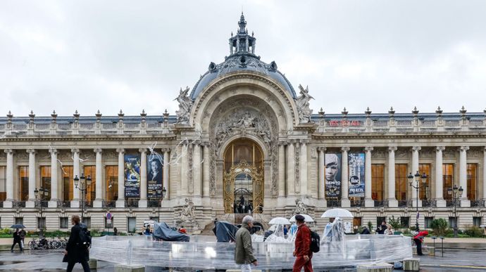 Art Basel Wins Bid to Host Paris Fair at Grand Palais