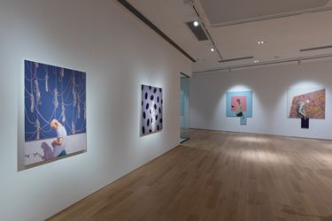 Exhibition view: Michael Kvium, Art Me, Tang Contemporary Art, Hong Kong (30 September–17 November 2018). Courtesy Tang Contemporary Art.