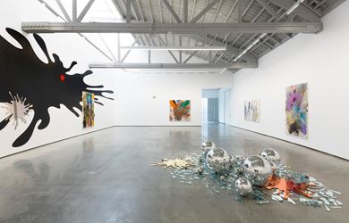 Exhibition view: John M Armleder, Sh/Ash/Lash/Splash, David Kordansky Gallery, Los Angeles (27 June–24 August 2019). Courtesy David Kordansky Gallery.