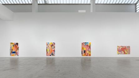 Exhibition view: André Butzer, Rohe Milch, Galerie Max Hetzler, Berlin (6 November 2021–29 January 2022) . © André Butzer. Courtesy of the artist and Galerie Max Hetzler, Berlin | Paris | London. Photo: def image
