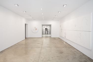 Exhibition view: Nicholas Hlobo, Ulwamkelo, Lehmann Maupin, 536 West 22nd Street, New York (12 July–24 August 2018). Courtesy Lehmann Maupin.