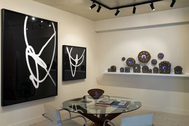 Exhibition view: Ghiora Aharoni, Ongoing, Sundaram Tagore Gallery, Madison Avenue, New York (7 September–6 October 2021). Courtesy Sundaram Tagore Gallery.