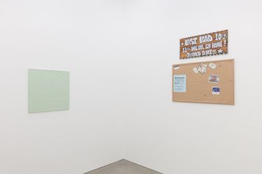 Exhibition view: Fiona Connor, Long Distance, Maureen Paley, London (4 November–8 January 2022). © Fiona Connor. Courtesy Maureen Paley, London. Photo: Mark Blower.