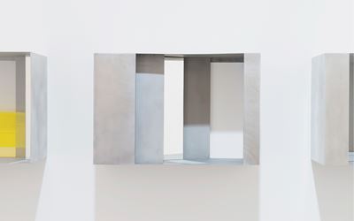 Pasade1-5_30x20x15cm_stainless steel, mirror, acryl_2017