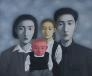Zhang Xiaogang. Bloodline – Big Family No. 17. (1998). Oil on canvas, 149 ×180.2 cm. M+ Sigg Collection, Hong Kong. By donation. © Zhang Xiaogang.