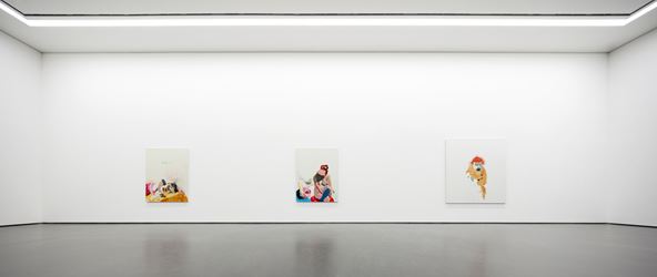 Wang Yuping, Décadence, 2017, Exhibition view at Wooson Gallery, Daegu. Image courtesy of Wooson Gallery, Daegu.