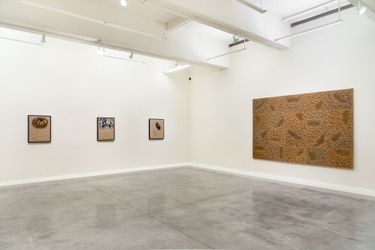 Exhibition view: Kim Tschang-Yeul, The Stillness of Water, Tina Kim Gallery, New York (9 September–30 October 2021). Courtesy the artist’s estate and Tina Kim Gallery. Photo © Hyunjung Rhee.