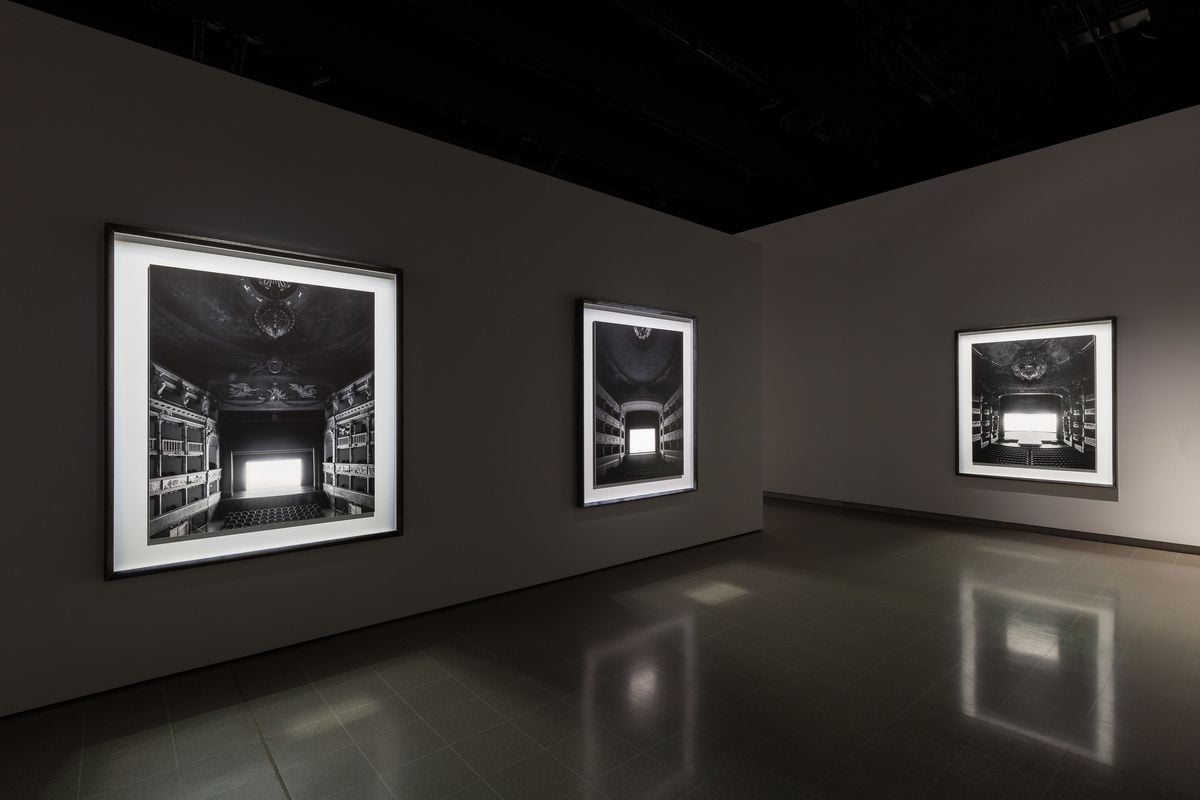 Hiroshi Sugimoto's Trickery of Time at Hayward Gallery - Ocula 