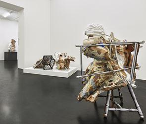 Exhibition view: Danica Barboza, Omnia - Mercurial, Interposition, Galerie Buchholz, Cologne (10 April–1 June 2019). Courtesy Galerie Buchholz.