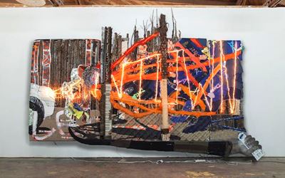 Aaron Fowler, Lex Brown Town (2017). Acrylic, enamel, dirt, tire, car parts, hair weave, wood, artificial palm tree, pianos, fabric, paint tubes, backpack, graduation cap, CDs, LED rope lights, and Plexiglas on wood panels and truck topper. 144 x 192 x 36 inches. Courtesy David Zwirner.