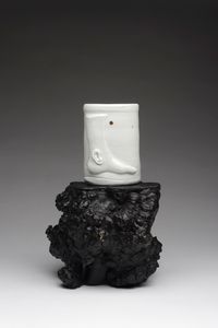 Echo's Tree by Denis O'Connor contemporary artwork ceramics