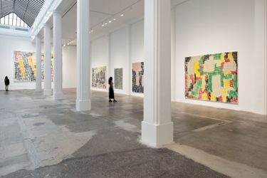 Exhibition view: Günther Förg, Appearance, Hauser & Wirth, Los Angeles, (14 September 2021–22 January 2022). © 2021 Estate Günther Förg, Suisse / Artists Rights Society (ARS), New York Courtesy Estate Günther Förg, Suisse and Hauser & Wirth Photo: Zak Kelley.