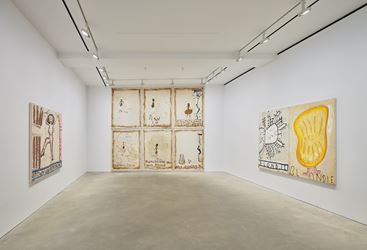 Exhibition view: Rose Wylie, painting a noun…, David Zwirner, Hong Kong (9 January–22 February 2020). Courtesy David Zwirner.