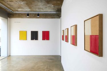 Exhibition view: Johnny Abrahams, Liths, Choi&Lager Gallery, Seoul (8 October–30 November 2021). Courtesy Choi&Lager Gallery.