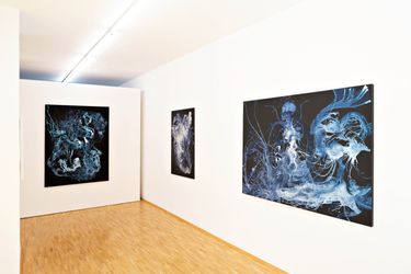 Exhibition view: Christina Lissmann, Pearls & Bones, Paintings 2020 - 2021, Boutwell Schabrowsky, Munich (14 January–18 February 2022). Courtesy Boutwell Schabrowsky. 