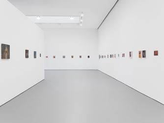 Exhibition view: Lisa Yuskavage, Babie Brood: Small Paintings, 1985–2018, David Zwirner, 19th Street, New York (8 November–15 December 2018). Courtesy the artist and David Zwirner.