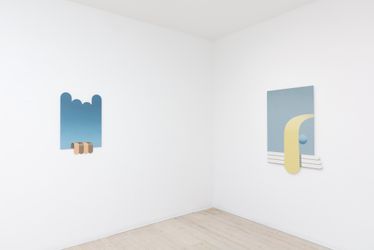 Exhibition view: Adrian Hobbs, Reliable Anomalies, Gallery 9, Sydney (2–26 November 2022). Courtesy Gallery 9.