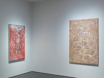 Exhibition view: Group Exhibition, Desert Painters of Australia, Gagosian, 976 Madison Avenue, New York (3 May–3 July 2019). Artworks © Artists and Estates. Courtesy Gagosian. Photo: Rob McKeever.
