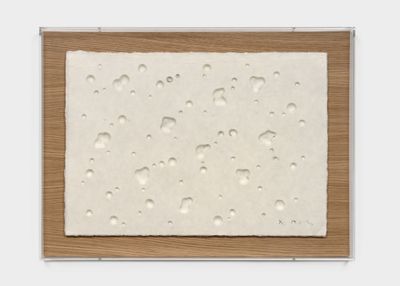 Kim Tschang-Yeul, Neige (c. 2003). Embossed Korean paper. 47 x 67 cm; 58 x 79 cm (incl frame). Signed.