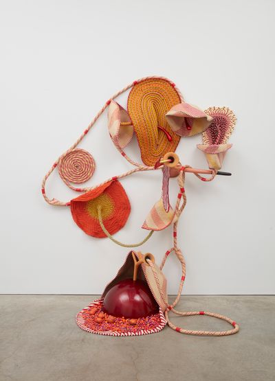 Maria Nepomuceno, Untitled (2021). Straw, ropes, beads, ceramic, and resin. 200 x 180 x 100 cm. © Maria Nepomuceno.