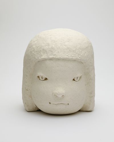 Yoshitomo Nara, Cat-Eyed Girl (2020). Ceramic, 24.5 x 22.5 x 26.5 cm. © Yoshitomo Nara.