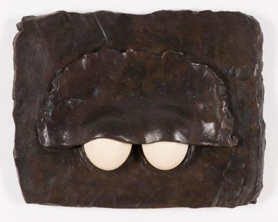 Erika Verzutti, Boyfriend (2014). Bronze with ostrich egg shells. 50 x 61 x 14 cm. Edition of 3 + 1 AP.