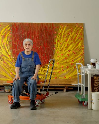 Kim Yun Shin in the studio.