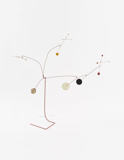 Alexander Calder, Caged Stone and Fourteen Dots (c. 1948). Sheet metal, wire, stone, rod, and paint. 92.7 x 86.4 x 25.4 cm. © Calder Foundation/Artists Rights Society (ARS), New York.