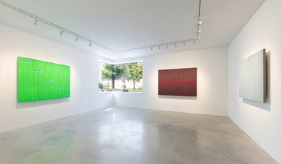 Exhibition view: Park Seo-Bo, Kukje Gallery K1, Seoul (15 September–31 October 2021).