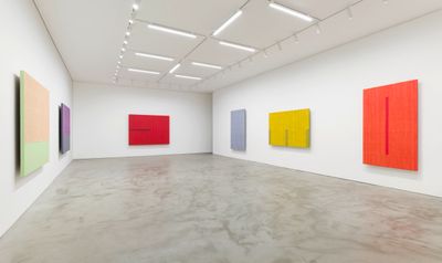 Exhibition view: Park Seo-Bo, Kukje Gallery K1, Seoul (15 September–31 October 2021).