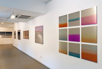 Installation view: Miya Ando, Sora/Ku, Sundaram Tagore Gallery, Singapore (30 October 2015–8 January 2016). Courtesy Sundaram Tagore Gallery, Hong Kong/New York/Singapore.