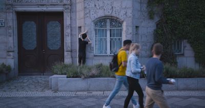 Isaac Chong Wai, The Silent Wall—Berlin (2019). Video.