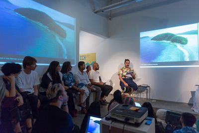 Curator and artist Léuli Eshragi presenting at Curators' Hub 2018, Experimenter, Kolkata (26–28 July 2018).