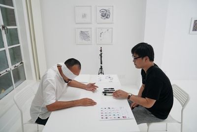 River Lin, Invisible Portraits (2019). Durational performance at Capsule Shanghai (29–30 June 2020).