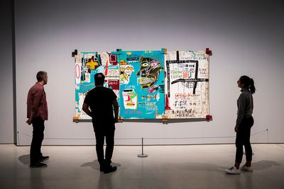 Jean-Michel Basquiat, Ishtar (1983). Exhibition view: Basquiat: Boom for Real, Barbican Art Gallery, London (21 September 2017–28 January 2018). Courtesy Barbican Art Gallery. Collection Ludwig, Ludwig Forum für Internationale Kunst, Aachen. © The Estate of Jean-Michel Basquiat. Licensed by Artestar, New York. Photo: Carl Brunn.