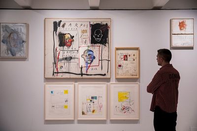 Exhibition view: Basquiat: Boom for Real, Barbican Art Gallery, London (21 September 2017–28 January 2018). Courtesy Barbican Art Gallery. Artworks: © The Estate of Jean-Michel Basquiat. Licensed by Artestar, New York. Photo: © Tristan Fewings / Getty Images.