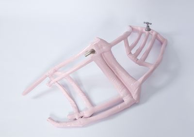 Caroline Rothwell, Abject chair (2021). Canvas, hydrostone, paint, epoxy glass, stainless steel fittings. 37 x 97 x 40 cm.