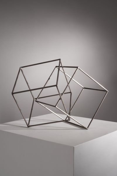 John Pai, Pas de Deux (2010). Welded Steel. 35.6 x 44.5 x 36.8 cm.
