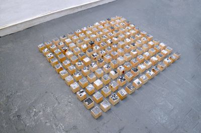 Moi Tran, Cube Possibilities No2 (2017). Textile painting, wood cubes.