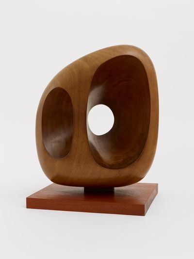 Barbara Hepworth, Icon (1957). Courtesy Arts Council Collection, Southbank Centre, London. © Bowness.