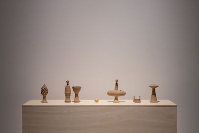 Dusadee Huntrakul, Dreaming for the Future of Archaeology (Set of 7) (2022). Ceramic (stoneware). Variable dimensions. Exhibition view: The Commoner's House, BANGKOK CITYCITY GALLERY, Bangkok (6 August–25 September 2022).