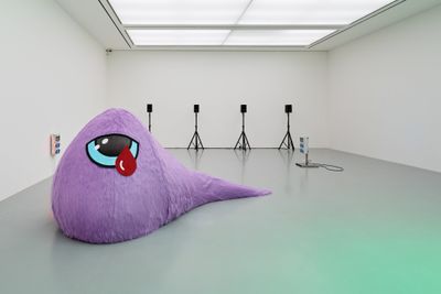 Hassan Khan, Purple Stuffed Creature with Bleeding Eye (2019). Exhibition view, Hassan Khan — HOST, Kestnergesellschaft, Hannover (2019).